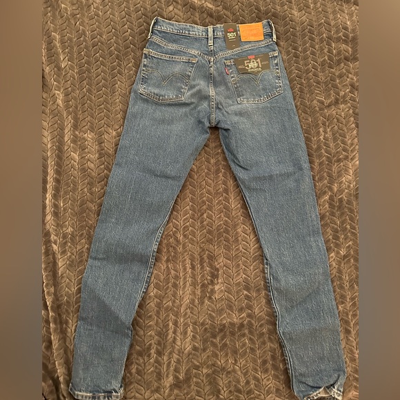 Levi's® Premium
501® SKINNY WOMEN'S JEANS - Picture 2 of 8